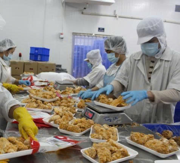 THỰC PHẨM – NỮ NHẬN TỚI 43 TUỔI